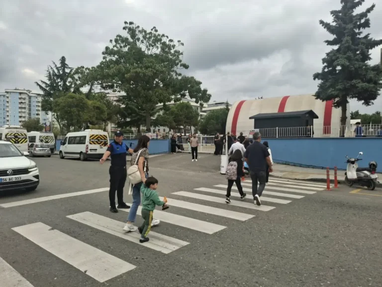Ordu Büyükşehir Zabıtası’ndan okullarda güvenlik mesaisi