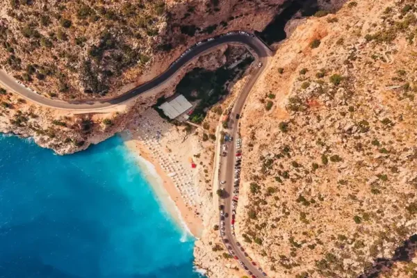 Antalya sahillerinde iğne atacak yer kalmadı