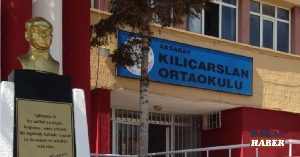 Aksaray Kılıçarslan Ortaokulu’nda 33 Öğrenci Bursluluk Sınavını Kazandı