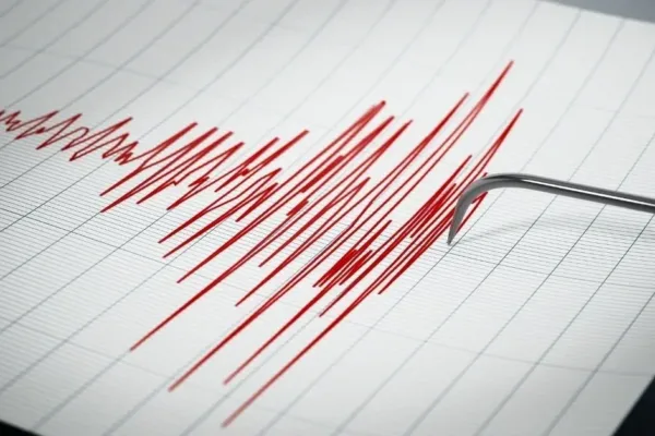 Japonya açıklarında 5,9 büyüklüğünde deprem meydana geldi