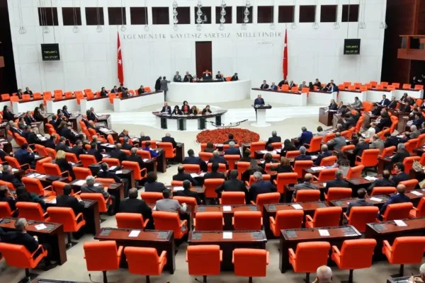 Meclis’te yoğun hafta: Aidat düzenlemesi ve yatırım teşvik paketi gündemde