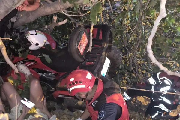 Balıkesir Ayvalık’ta ATV şarampole uçtu: 2 yaralı