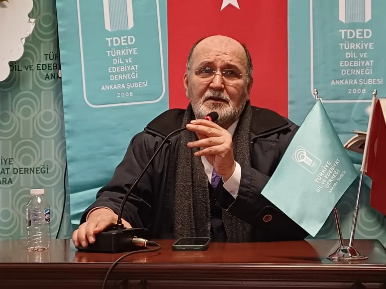 Türkiye Edebiyat Derneği Ankara şubesi kitapseverleri yazar Necmettin Evci ile buluşturdu