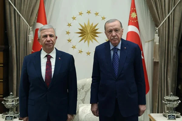 Cumhurbaşkanı Erdoğan, ABB Başkanı Mansur Yavaş’ı kabul etti