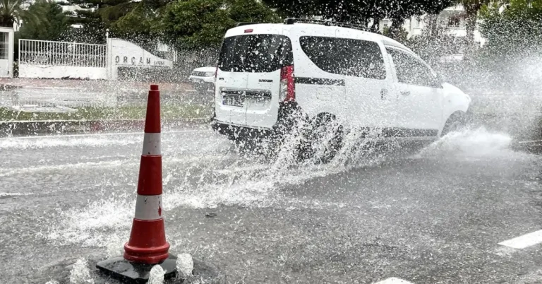 Meteoroloji’den 13 il için kuvvetli yağış uyarısı