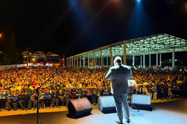 Keçiborlu’da gül ve lavanta festivali coşkusu yaşandı