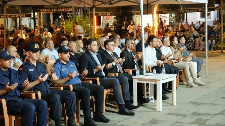 Tirebolu tek yürek oldu: 15 Temmuz Destanı 10. yılında coşku ve minnetle anıldı!