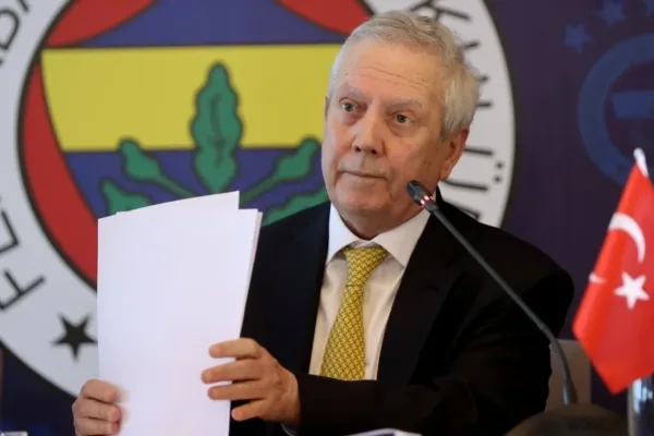 Aziz Yıldırım yeniden Fenerbahçe’nin başkanı oldu