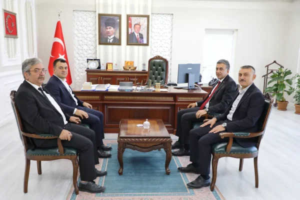 Ağrı Milli Eğitim Müdürü Çakan, Patnos’ta okullardaki hazırlıkları inceledi