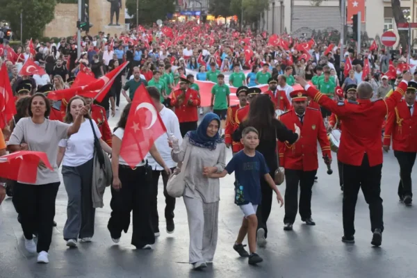 Balıkesir’de Zafer yürüyüşüne damga vuran anlar