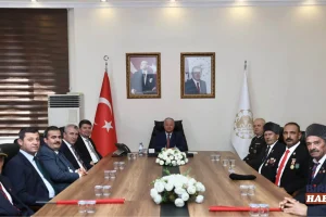 Aksaraylı Gazilerden Vali Murat Duru’ya Ziyaret