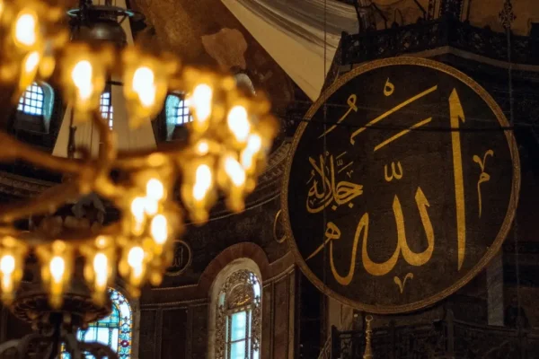 Mevlid Kandili için geri sayım: Yarın idrak edilecek