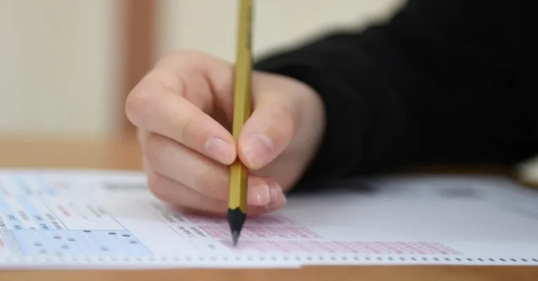 ÖSYM duyurdu: AGS ve ÖABT oturumları ertelendi