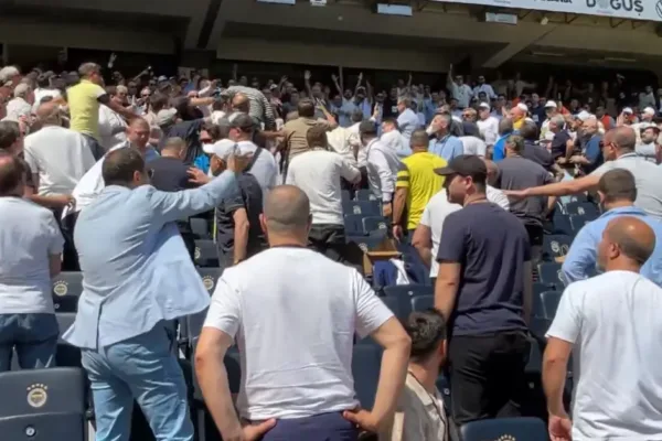 Fenerbahçe genel kurulu öncesi gergin anlar