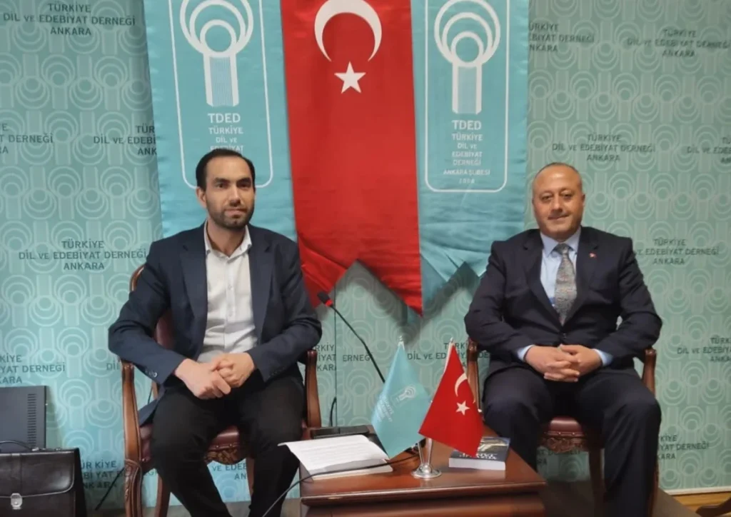 Türkiye Dil ve Edebiyat Derneği Ankara Şubesi gazeteci Atakan Çelik’i misafir etti