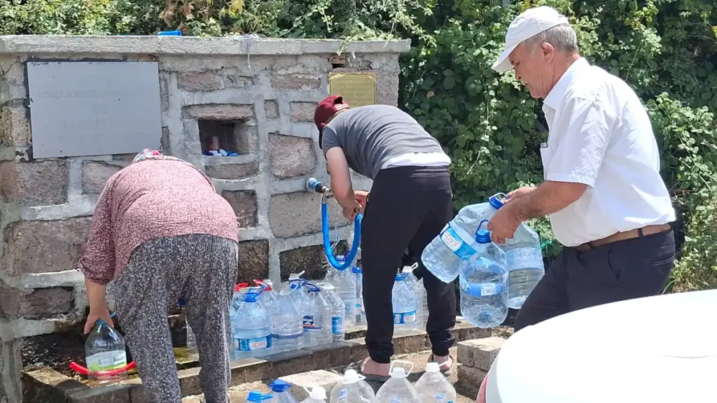 Beypazarı’nda vatandaşlar içme suyunu doğal kaynaklardan karşılıyor