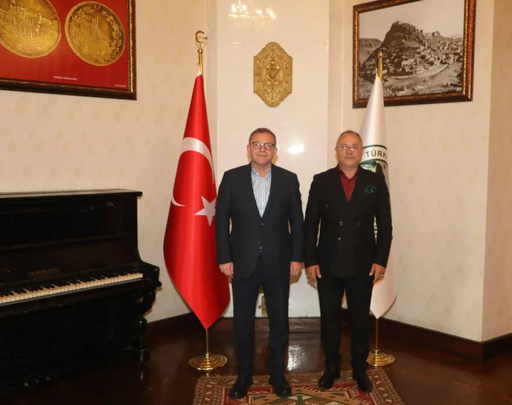Kars Valiliği’nde 29 yıllık hizmete duygusal veda