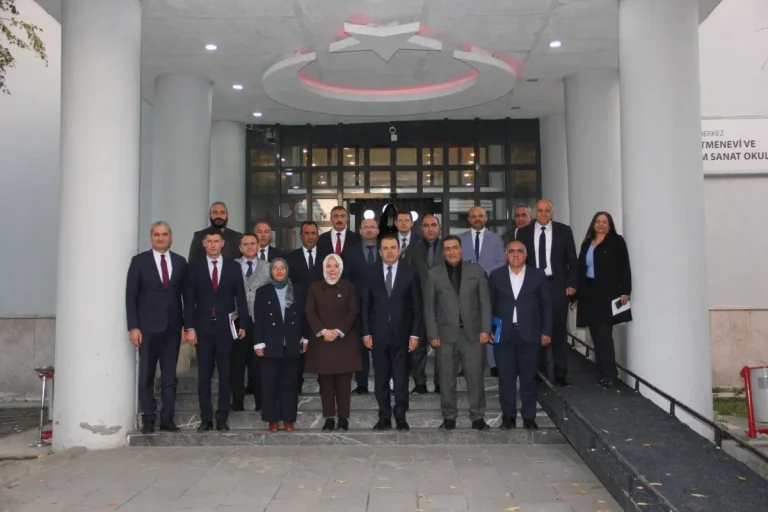 Milli Eğitim Bakan Yardımcısı Celile Eren Ökten Başkanlığında Kars’ta eğitim toplantısı düzenlendi