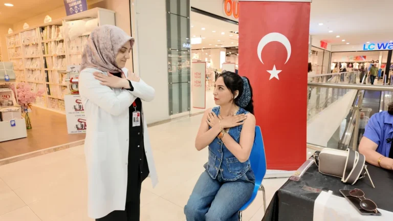 Elazığ’da “Hareket yaşını öğren, sağlıklı yaşa” etkinlikleri sürüyor