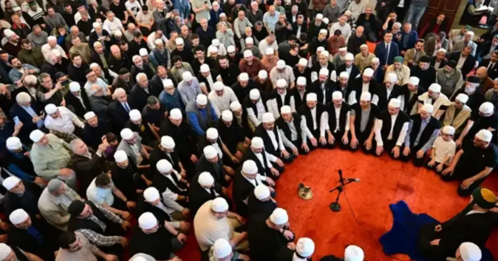 Bursa’da 600 yıllık Erguvan Bayramı coşkusu