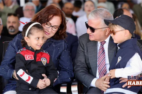 Aksaray Şehit Önder Güzel POMEM’de 32. Dönem Mezuniyet Coşkusu