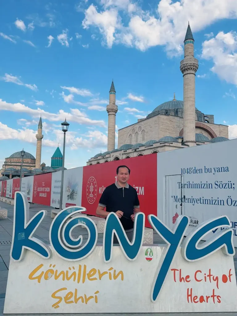 Şöhret Hayitov’un Kaleminden: Mevlânâ’nın Şehri Konya’ya Kültür ve Medeniyet Yolculuğu