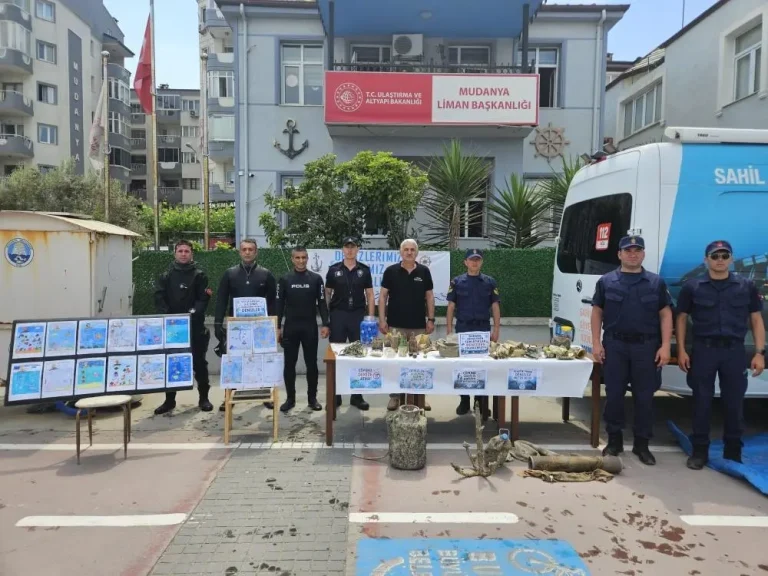 Mudanya’da deniz dibinden çıkanlar ‘Bu kadarı da olmaz’ dedirtti