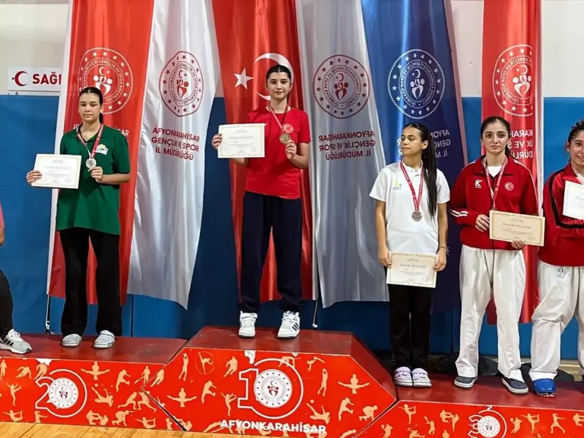 Kars’tan Anadolu Yıldızları Türkiye Şampiyonası’nda altın madalya