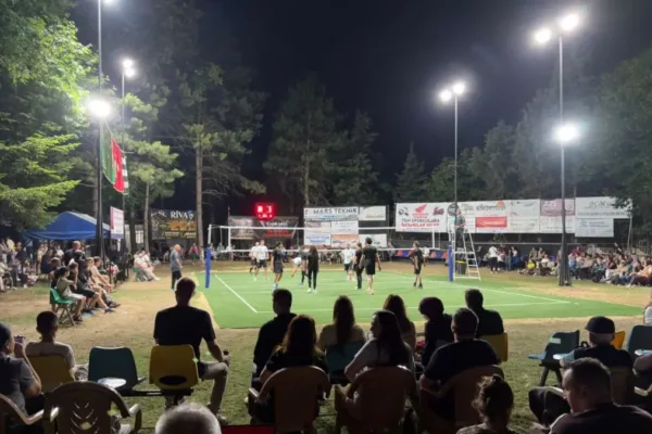 Bayramcı Köyü’nde 20. yıl heyecanı: Voleybol turnuvası başladı