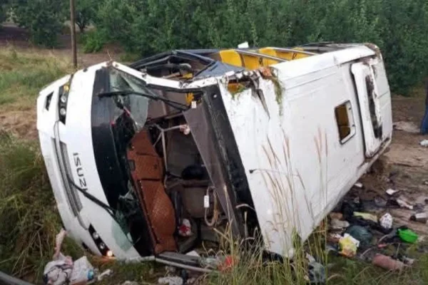 Isparta’da tur otobüsü devrildi: 4 ölü, 15 yaralı