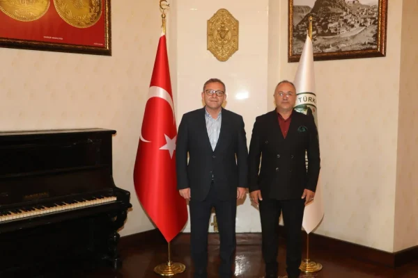Kars Valiliği’nde 29 yıllık hizmete duygusal veda