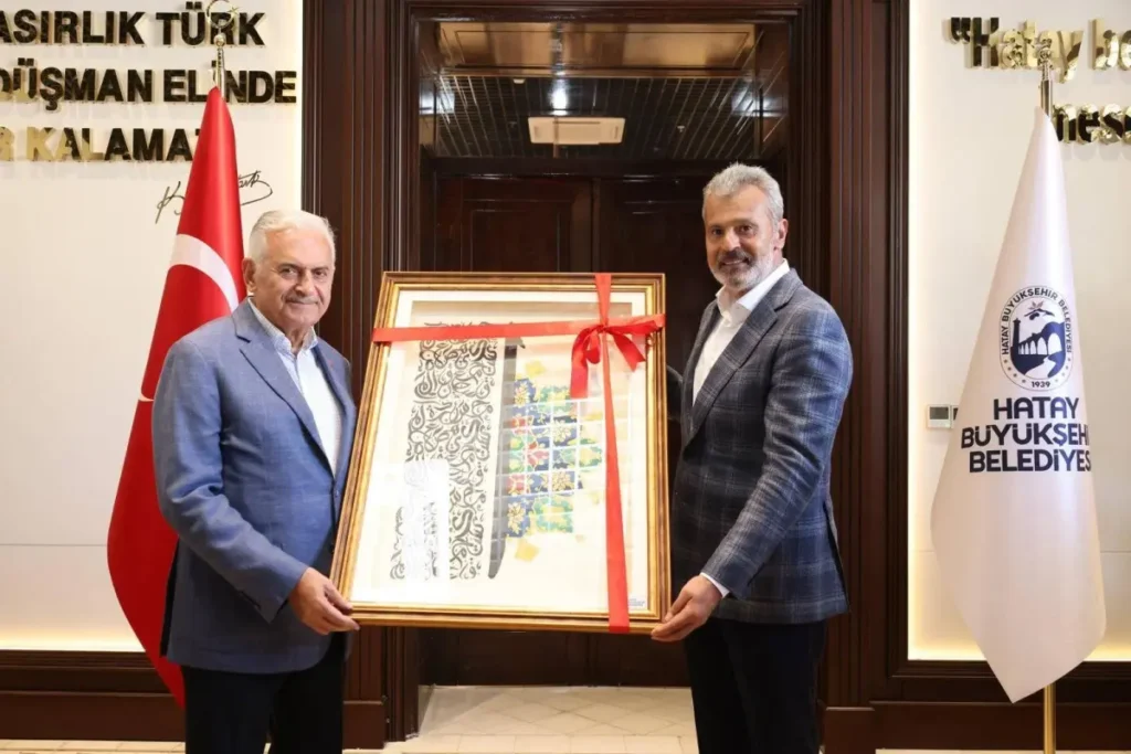 Binali Yıldırım HBB Başkanı Öntürk’ü ziyaret etti