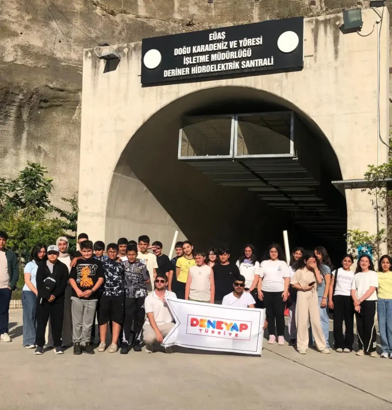 Deneyap Atölyesi Öğrencilerinden Deriner Barajı’na teknik gezi