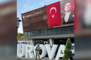 Çukurova Belediyesi’ne operasyon: 44 gözaltı
