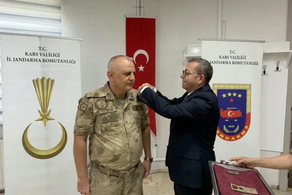 Kars’ta Rütbe Terfi Töreni: Tuğgeneral Halil Coşkun’un Apoleti Takıldı