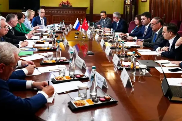 Bakan Kurum’dan Rusya’da Cop31 Diplomasisi