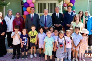 Vali Murat Duru Zübeyde Hanım Anaokulu Etkinliğine Katıldı