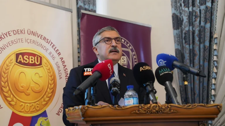 AK Parti Genel Başkan Yardımcısı Yayman, ASBÜ’de düzenlenen çalıştaya katıldı