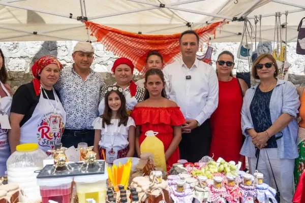 Bornova Reçel Şenliği’ne yoğun ilgi