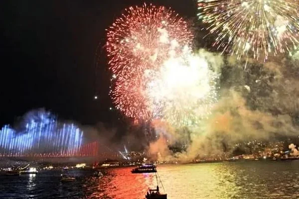 İstanbul’da havai fişek ve meşale yasaklandı