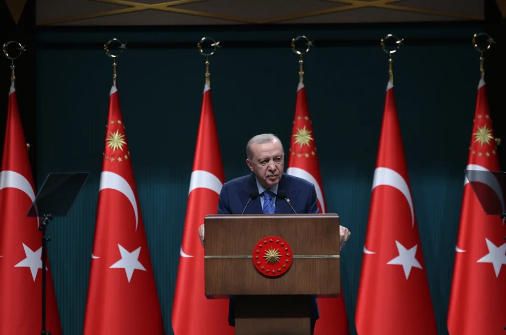 Cumhurbaşkanı Erdoğan: “Türkiye, kendisine operasyon çekilmesine müsaade etmez”