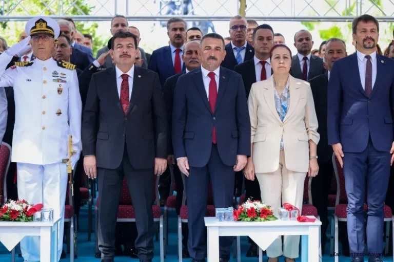 Zonguldak’ta 30 Ağustos Zafer Bayramı’nın 104. yıl dönümü kutlandı