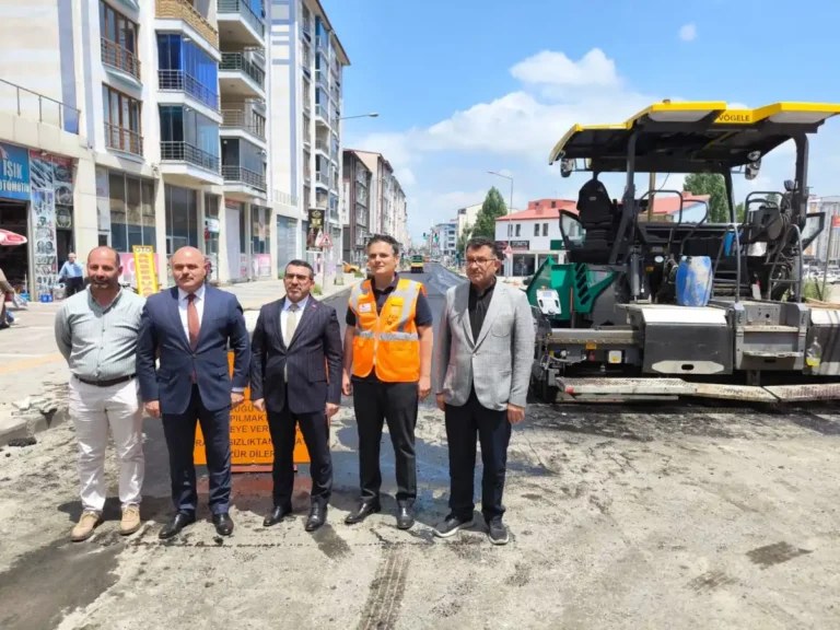 AK Parti Kars Milletvekili Adem Çalkın, “Bu Bir Sorumluluk Değil, Hizmet Meselesidir”