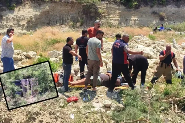 Hatay’da kamyon şrampole uçtu