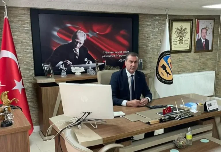 Başkan Şentürk Özyılmaz’dan Kars-Bakü direkt uçuşlarına destek