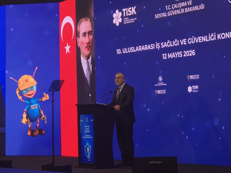 Bakan Işıkhan’dan emeklilere bayram ikramiyesi müjdesi