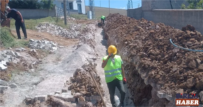 Gülağaç Akmezar Köyü’nde İçme Suyu Şebekesi Yenileniyor