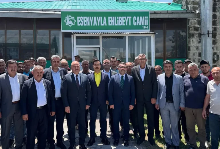 Akyaka Esenyayla Köyü’nde vatandaşlarla buluşma