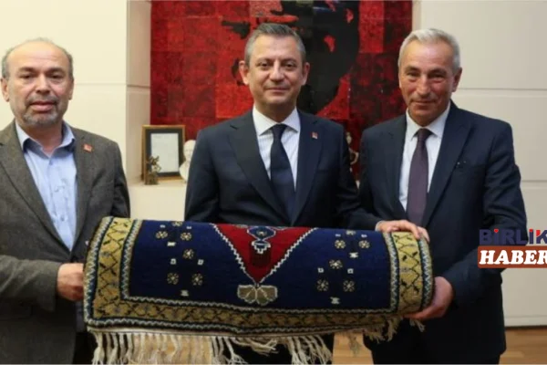 Taşpınar’da Başkan Yılmaz Toplu İstifa ile Yeni Partiye Katılacak