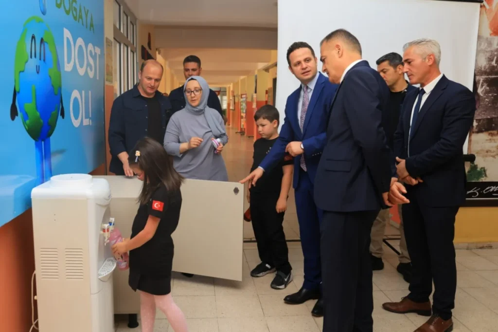 Muğla’da okullarda plastik şişeye son!